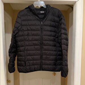 Women's Black Puffer Jacket